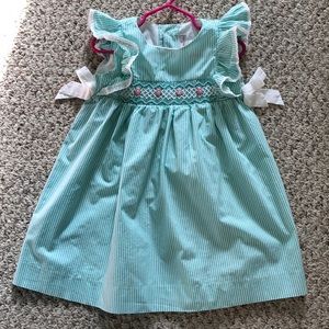 Girls smocked dress